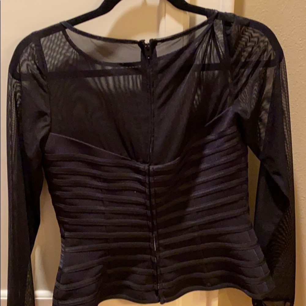 Blouse - Picture 2 of 3